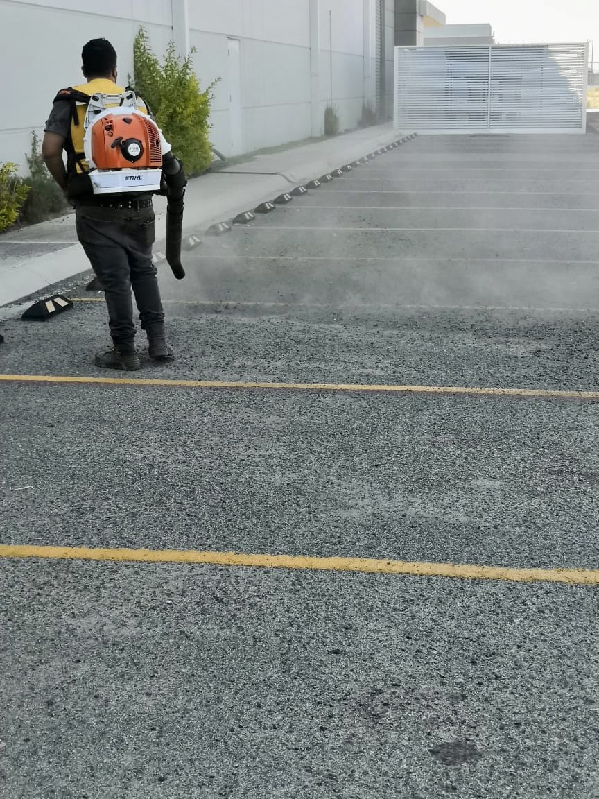 Mantenimiento a señalamientos viales, banquetas, delimitación de áreas de trabajo